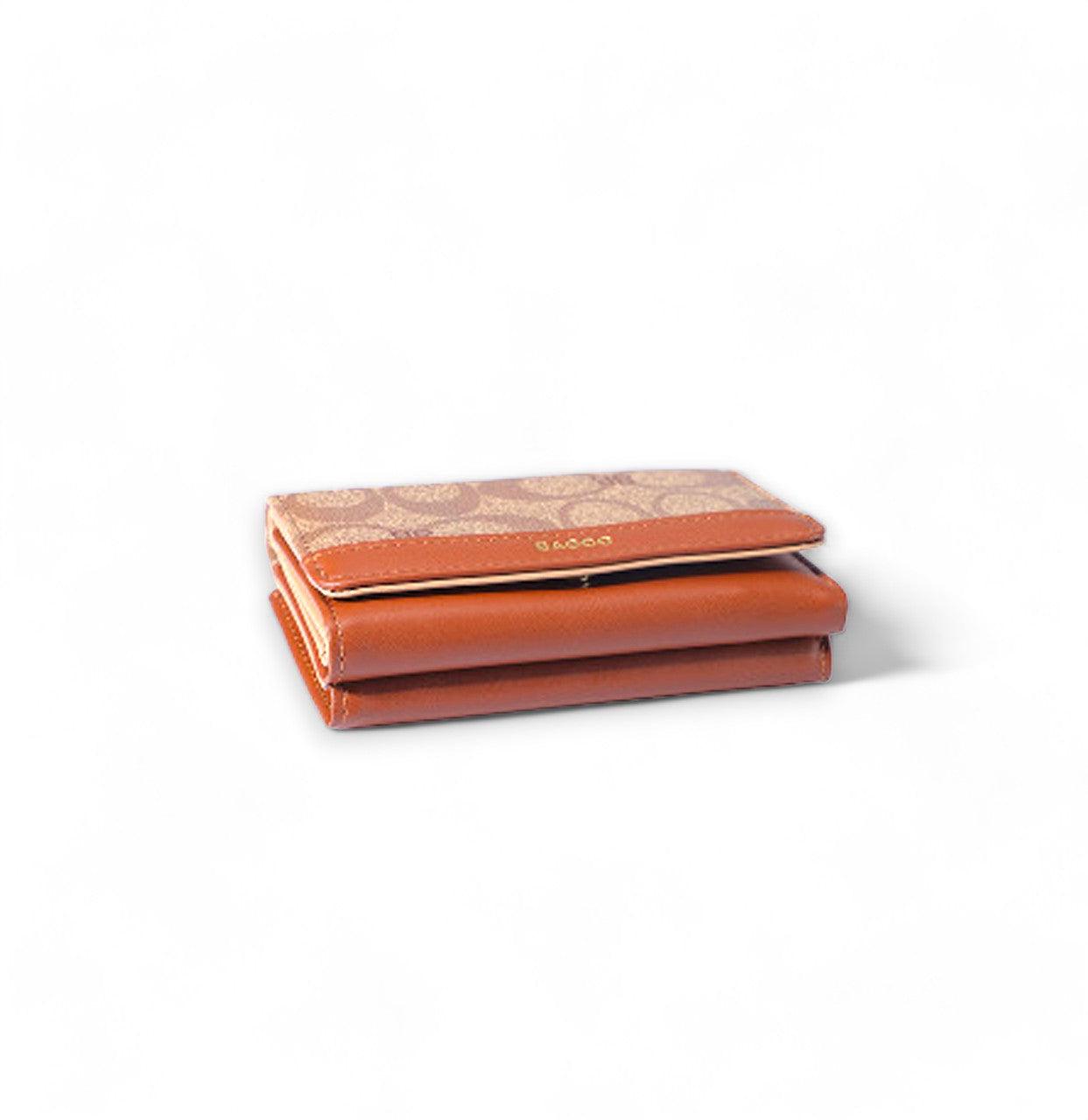 Small Leather Wallet with - Beige